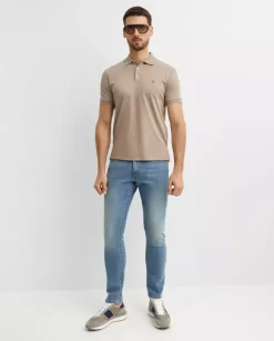 Beżowa koszulka Classic Fit