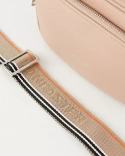 Beżowa torebka crossbody Milano Ama
