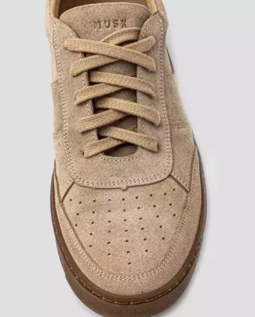 Beżowe sneakersy ze skóry welurowej