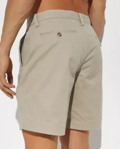 Beżowe spodenki Chino Classic Fit
