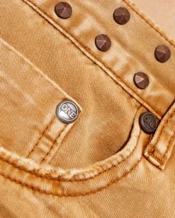 Beżowe spodenki z ćwiekami Bandits Studded