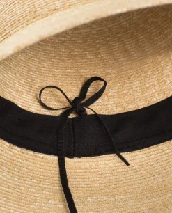 Beżowy kapelusz Bucket Hat