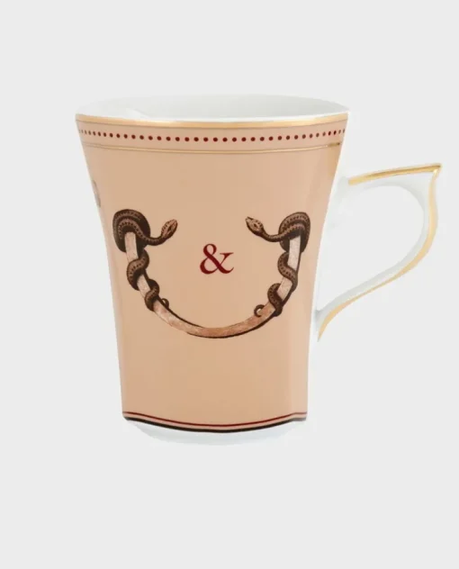 Beżowy kubek porcelanowy