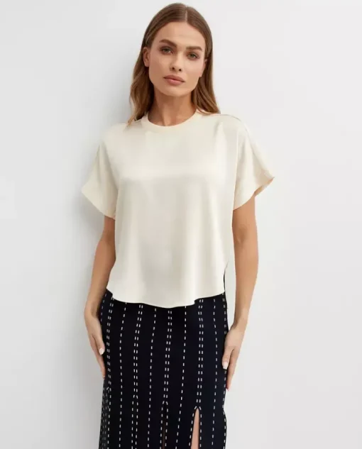Beżowy t-shirt Addy