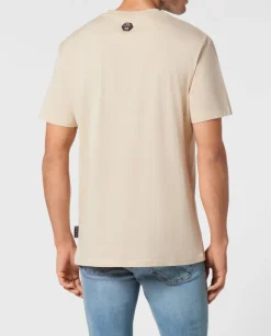 Beżowy t-shirt z nadrukowanym logo