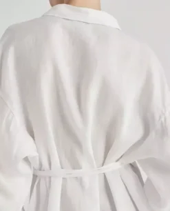 Biała mini sukienka z lnu Chic