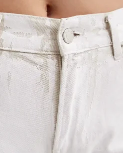 Białe jeansy Cleo Relaxed Fit