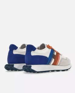 Białe lekkie sneakersy H601