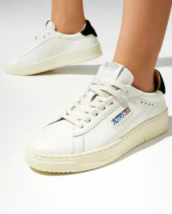 Białe skórzane sneakersy Dallas