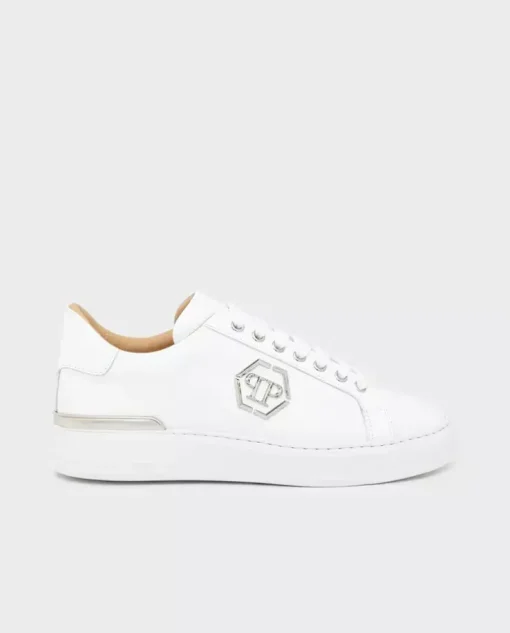 Białe skórzane sneakersy z monogramem