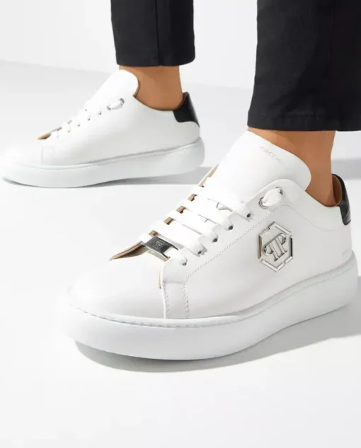 Białe sneakersy Hexagon z czarną zapiętką