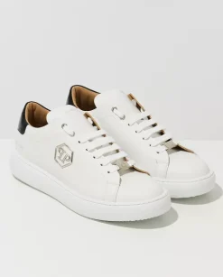 Białe sneakersy Hexagon z czarną zapiętką
