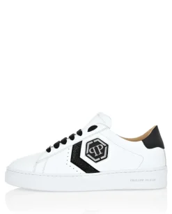 Białe sneakersy Lo-Top
