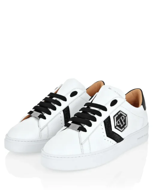 Białe sneakersy Lo-Top