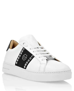 Białe sneakersy Lo-Top