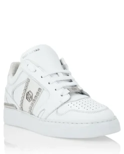 Białe sneakersy Lo-Top