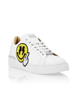 Białe sneakersy Smile