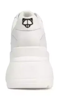 Białe sneakersy Sprinter