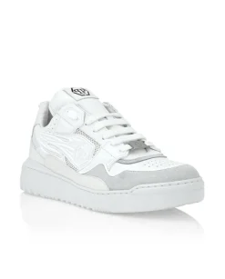 Białe sneakersy z siateczką