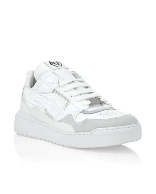 Białe sneakersy z siateczką