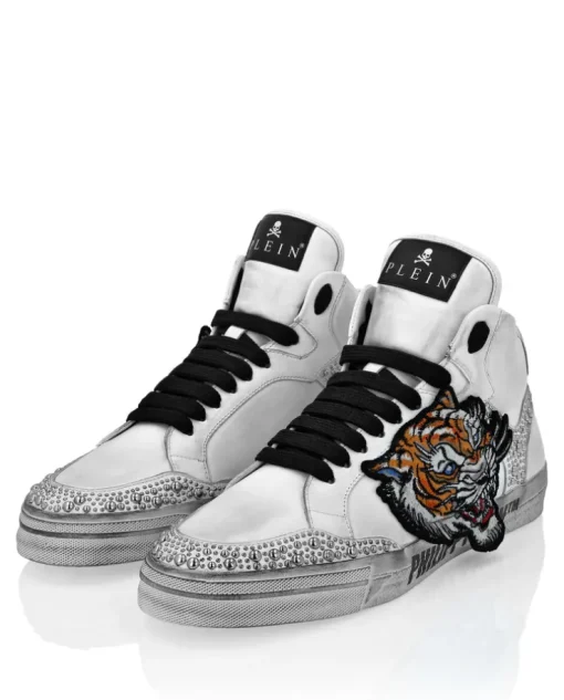 Białe sneakersy z wysoką cholewką