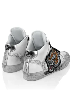 Białe sneakersy z wysoką cholewką