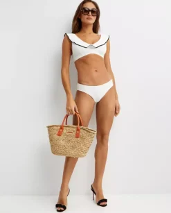 Biały dół od bikini Wright