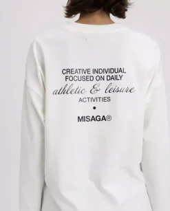 Biały longsleeve z nadrukiem
