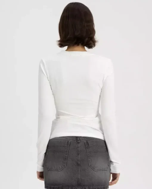 Biały longsleeve z printem