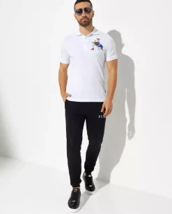 Biały t-shirt polo z kolorową grafiką