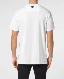 Biały t-shirt z aplikacją