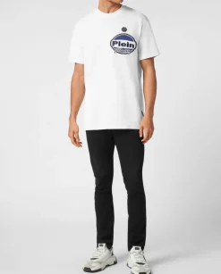 Biały t-shirt z haftem