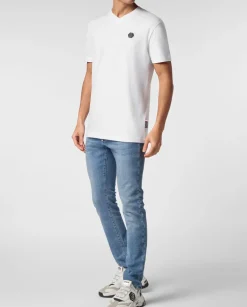 Biały t-shirt z logo
