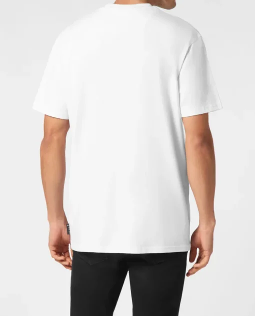 Biały t-shirt z ozdobnym logo