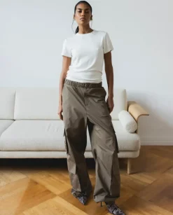 Biały t-shirt z wiskozy Basic