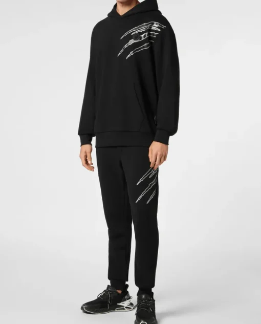Bluza z kapturem ze srebrną aplikacją