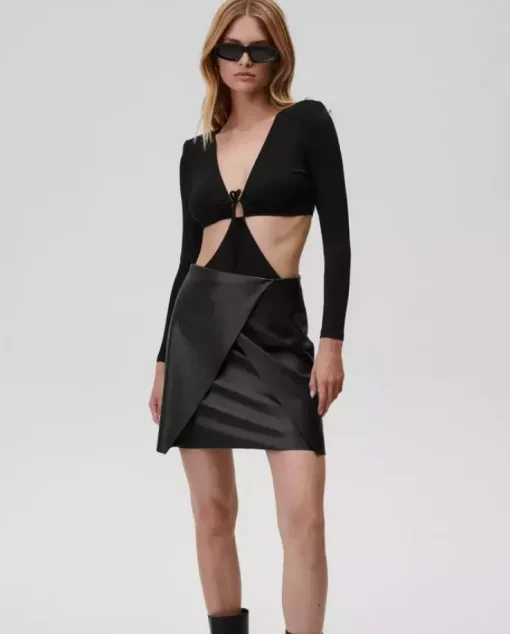 Body z wycięciami Back To Black
