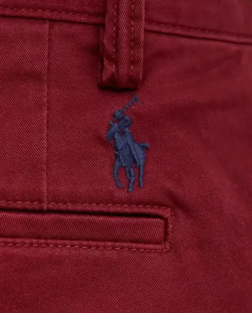 Bordowe spodnie chino
