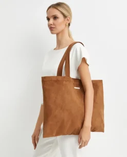 Brązowa torba typu shopper