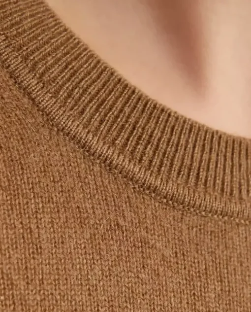 Brązowy kaszmirowy sweter