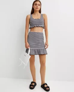 Crop top w paski z falbanką