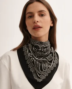 Czarna bandana z printem