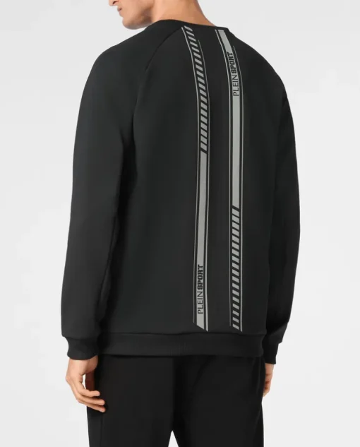 Czarna bluza sportowa