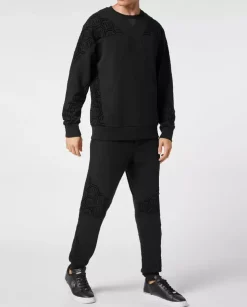 Czarna bluza z monogramem