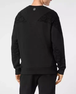 Czarna bluza z monogramem