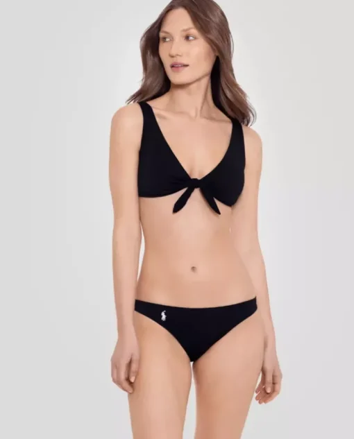 Czarna góra od bikini