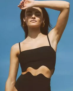 Czarna góra od bikini Chic
