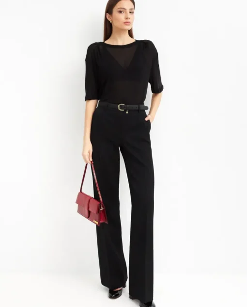 Czarna koszulka oversize