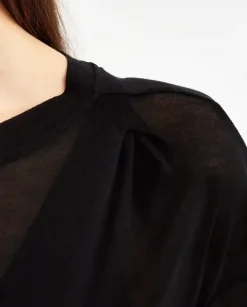 Czarna koszulka oversize