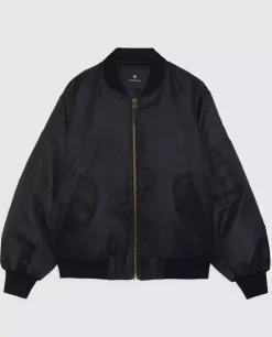 Czarna kurtka oversize